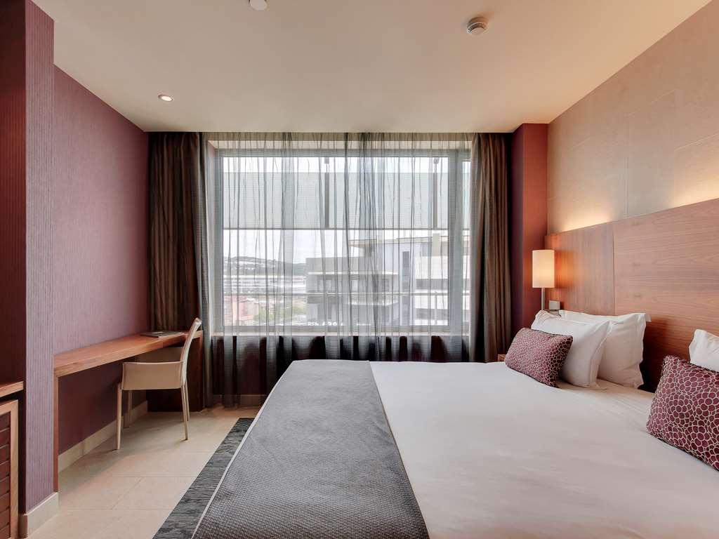 Hotel Badalona Tower Номер фото